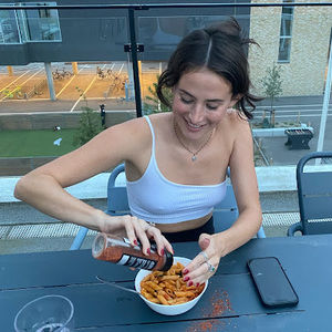 Meet your Posher, Gillian